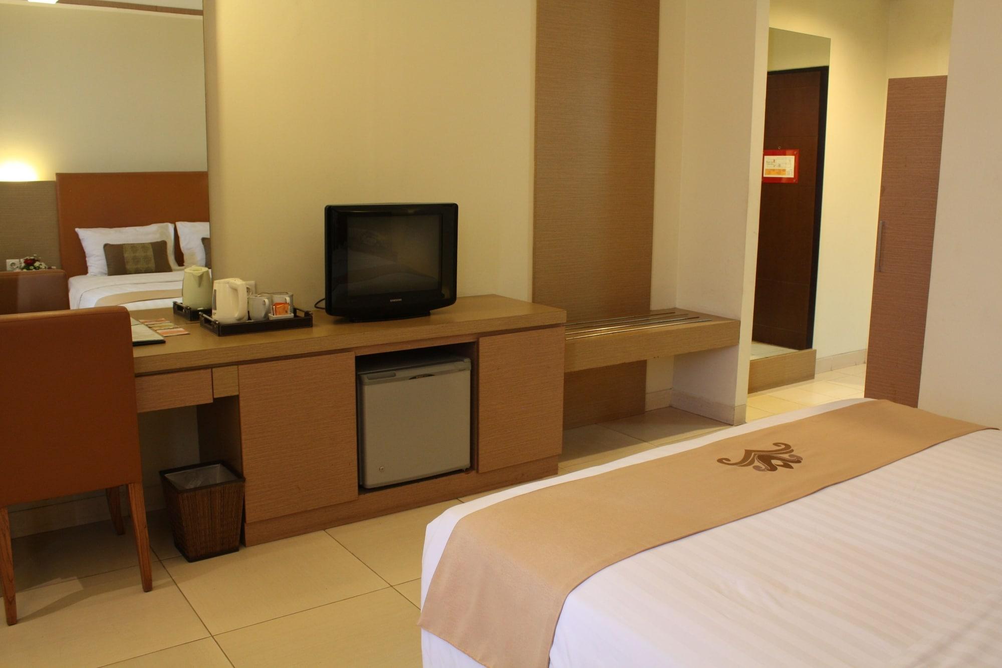 Grand Pasundan Convention Hotel Bandung Luaran gambar
