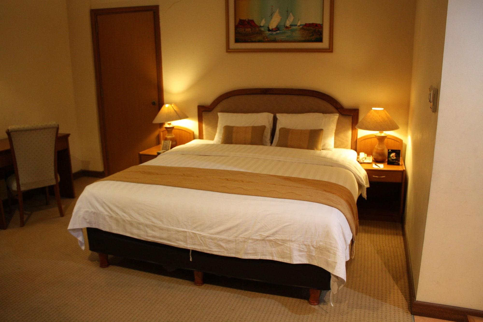 Grand Pasundan Convention Hotel Bandung Luaran gambar