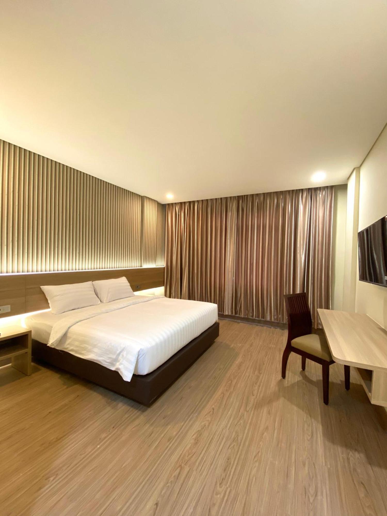 Grand Pasundan Convention Hotel Bandung Luaran gambar