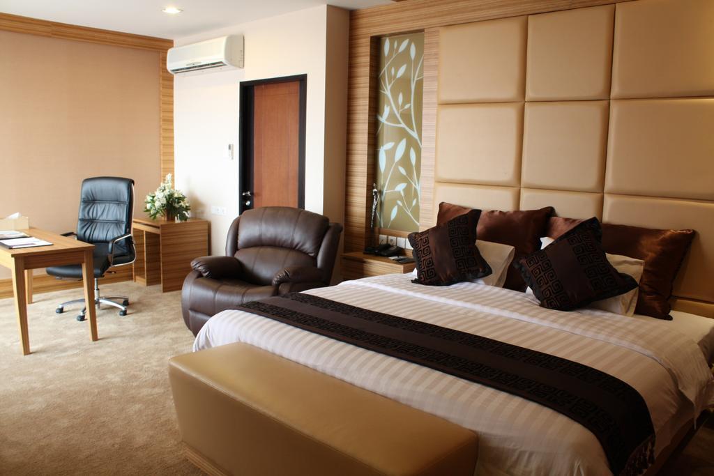 Grand Pasundan Convention Hotel Bandung Luaran gambar