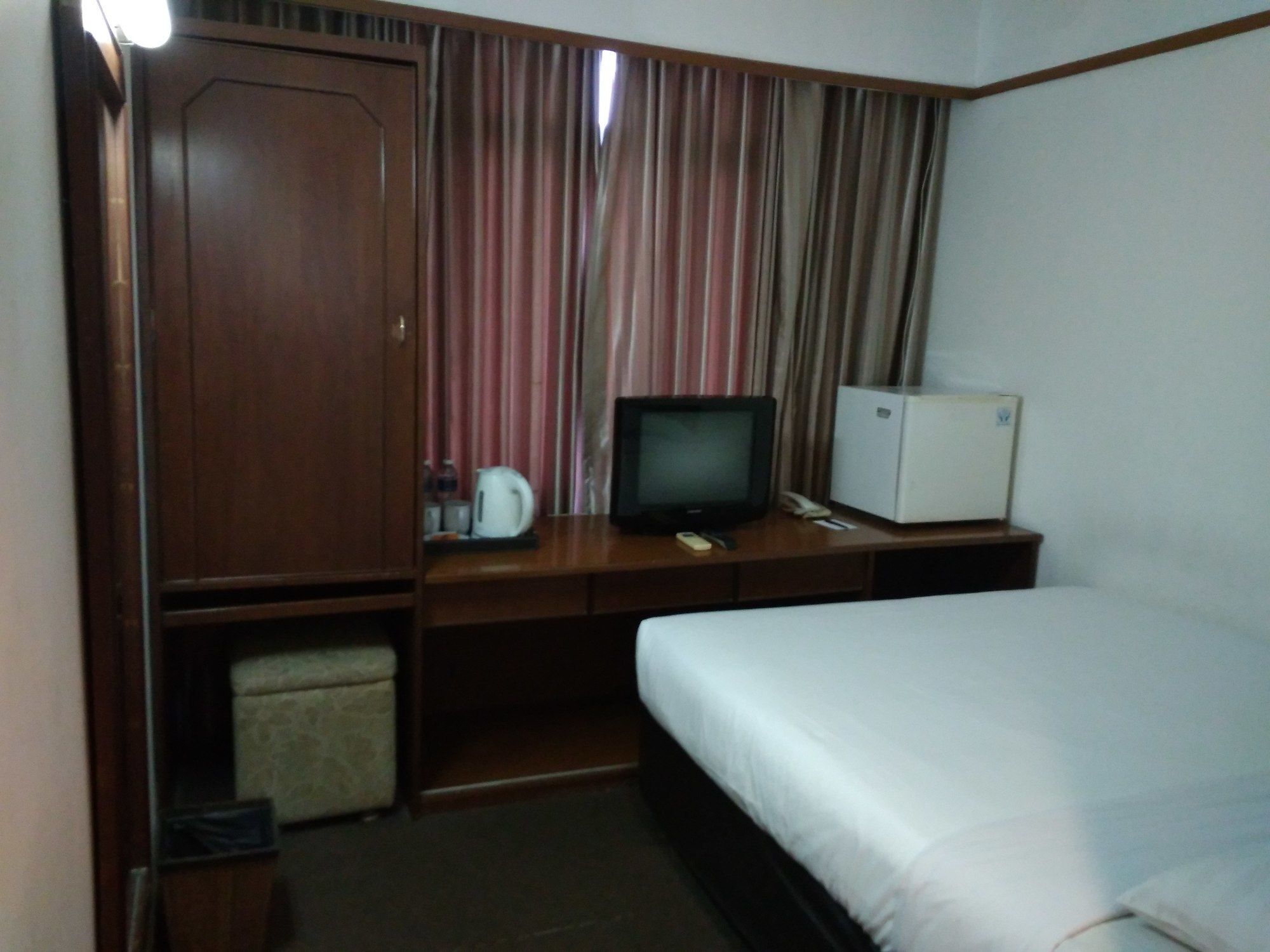 Grand Pasundan Convention Hotel Bandung Luaran gambar
