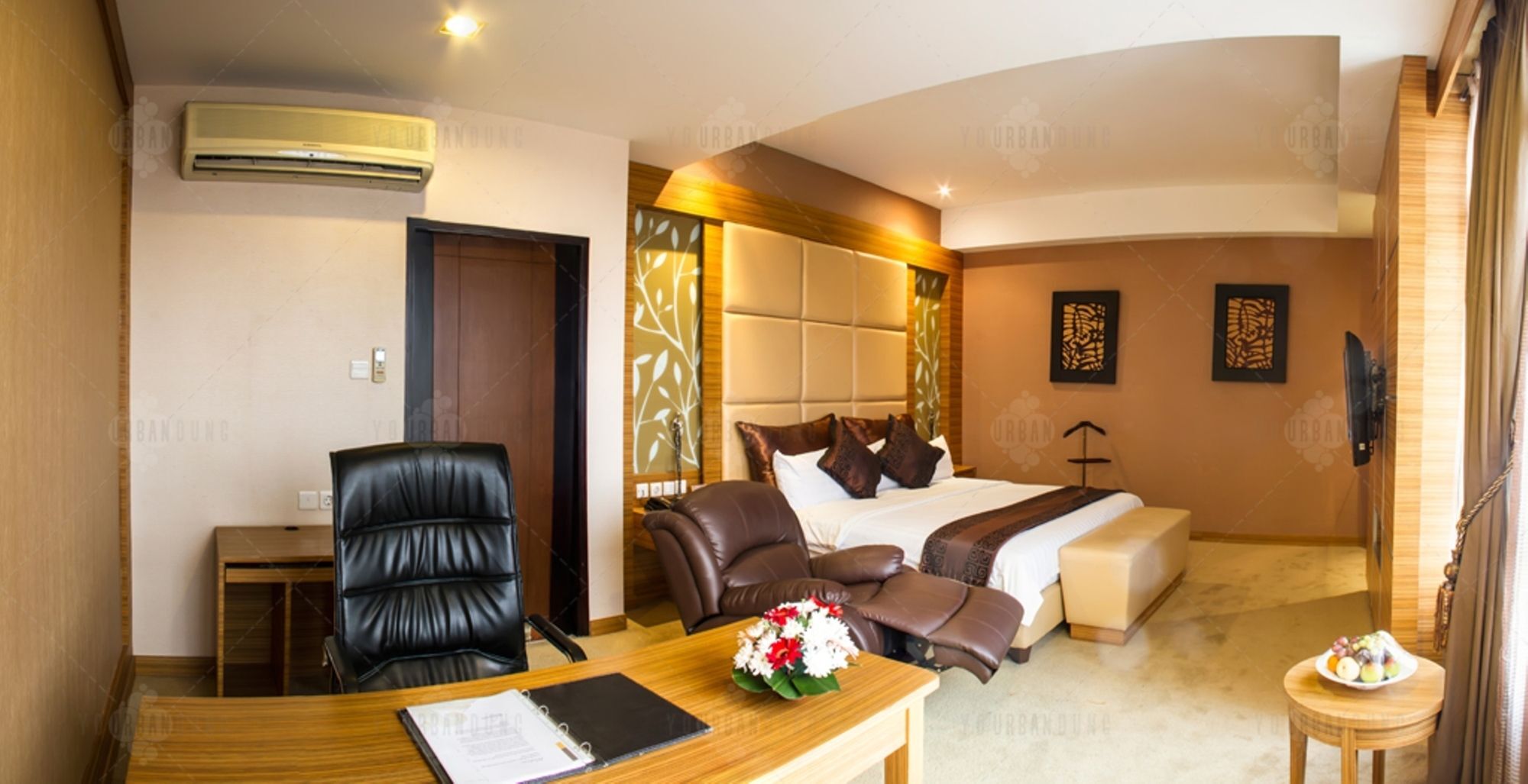 Grand Pasundan Convention Hotel Bandung Luaran gambar