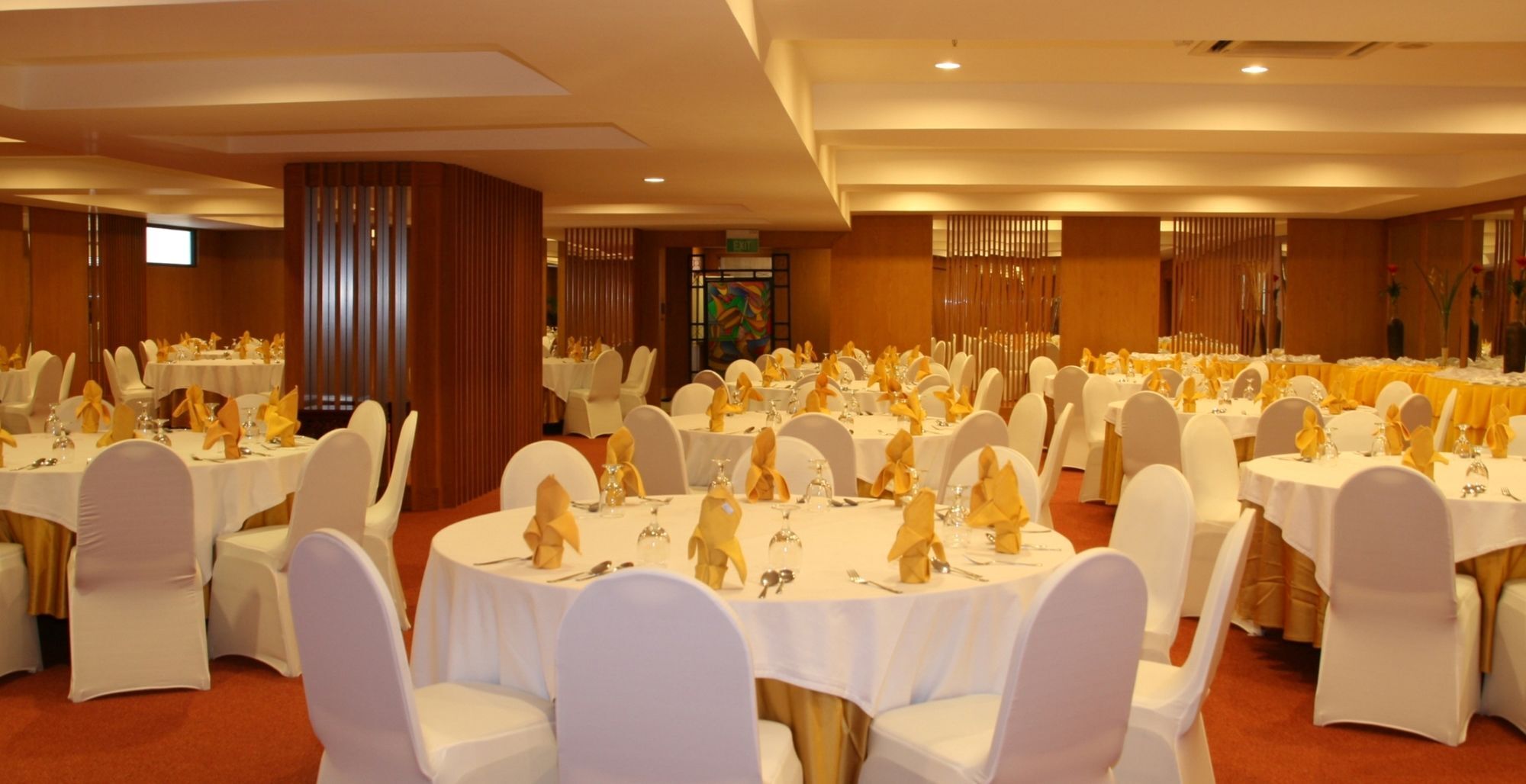 Grand Pasundan Convention Hotel Bandung Luaran gambar