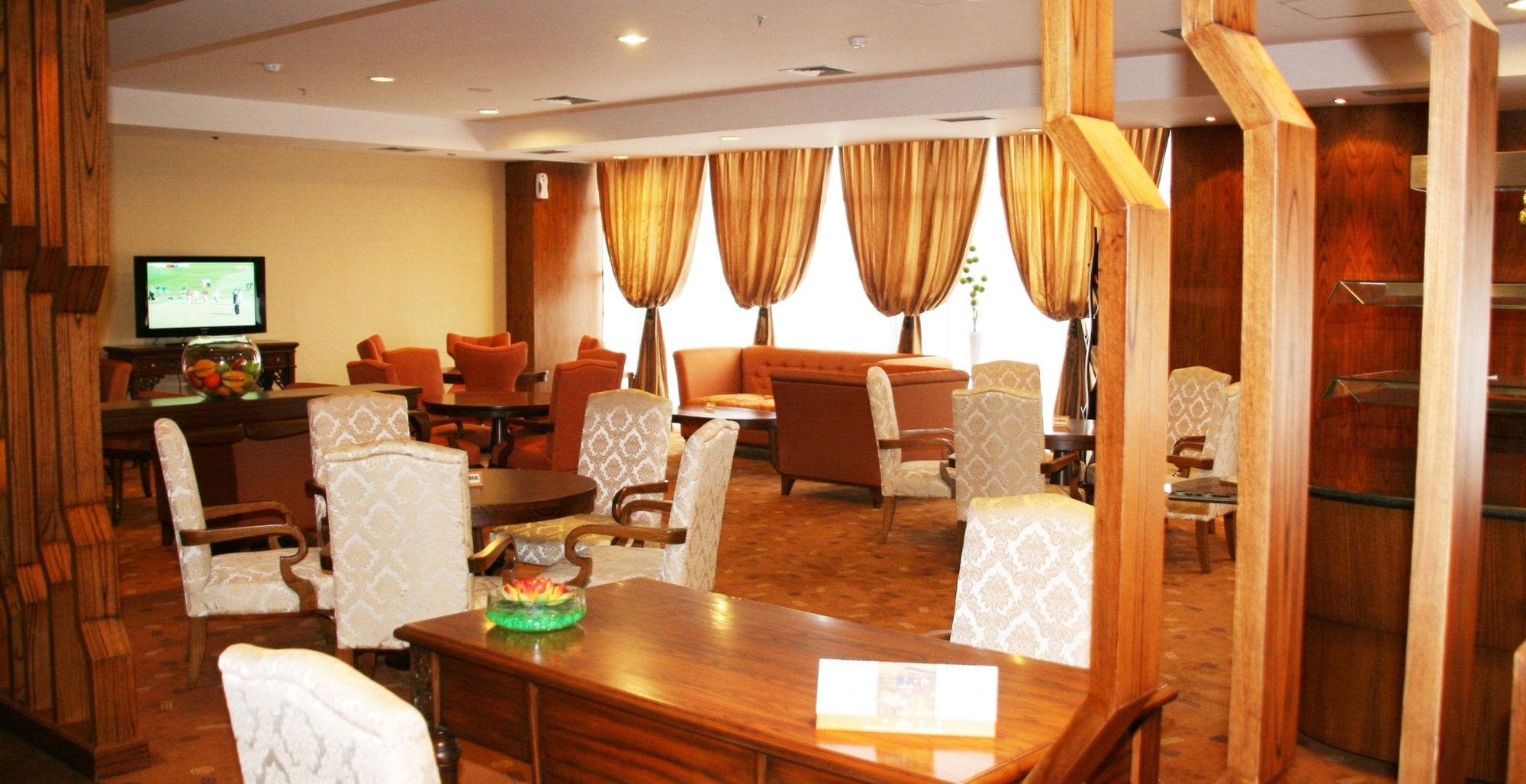 Grand Pasundan Convention Hotel Bandung Luaran gambar